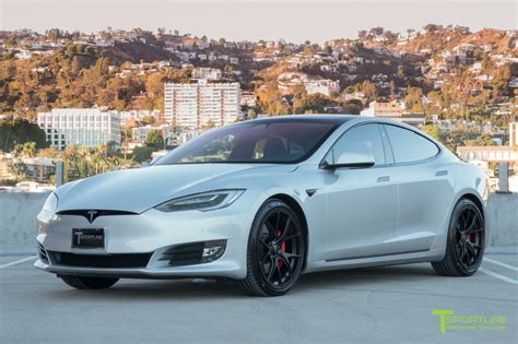 Silver Tesla Model S With Ts115 21 Inch Forged Wheels And Chrome Delet