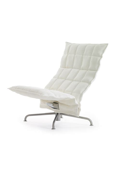 Wide Swivel k chair with star base Leveä pyörivä k tuoli