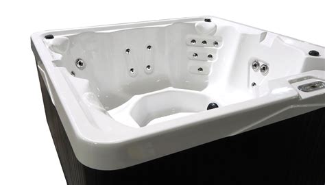 Home And Garden Spas Home And Garden Spas 110 Volt 4 Jet Square Plug And Play Hot Tub In White