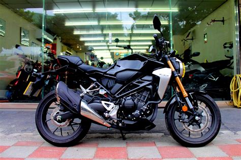 飛馬重車業 2021年 Honda Cb300r Abs 一手車 台本車｜貸款車可借｜飛馬當舖 網路評價第一