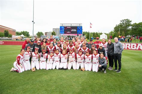 Arkansas Razorback Softball Schedule 2025 - Sandi Cordelie