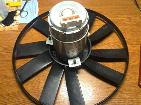 Вентилятор радиатора для Volkswagen Passat b3. Оригинальный ...