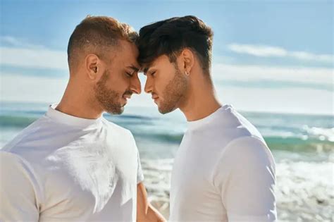Vnoučat se nedočkám můj syn je gay Manžel zuří a syna zavrhl Vlasta cz