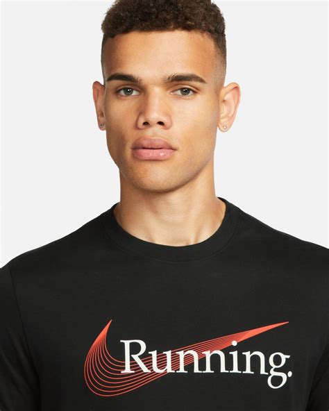 T Shirt Nike Dri Fit Running Noir Pour Homme FJ2362 010 EKINSPORT