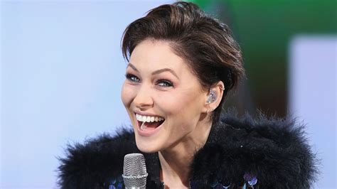 Emma Willis Stuns In Victoria Beckham As She Hosts The Voice Hello