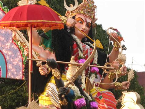 10 Festivals in Bangalore That Are Worth Experiencing!( Updated 2025)