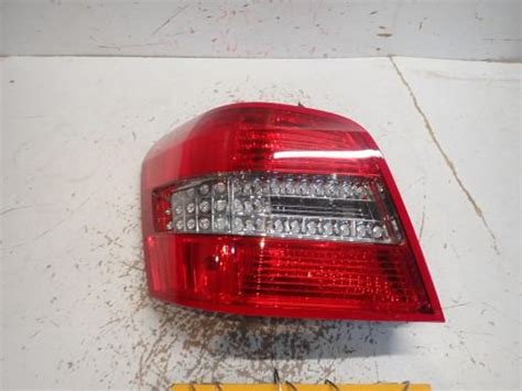 LAMPA FAR ZADNJI ZADNJA LIJEVI MERCEDES GLK W204 LED 2008 2012 A204