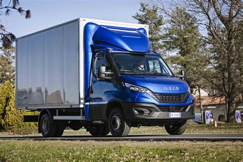 Iveco Svela Il Nuovo Daily Vado E Torno Web