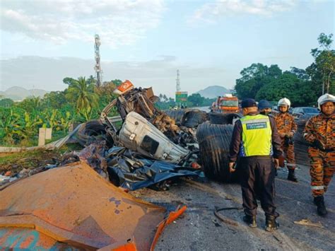 Dua Maut Seorang Cedera Kemalangan Babit Tujuh Kenderaan