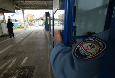 Evo što Smijete A što Nikako Ne Smijete Nositi Preko Granice Kastelacom