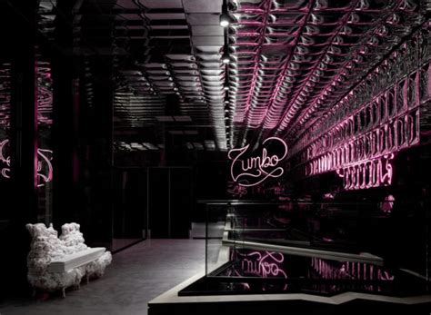 Zumbo - Peter Clarke Photography