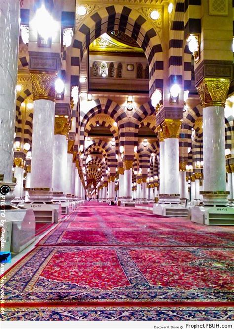 Inside Masjid An Nabawi The Prophet S Mosque Al Masjid An Nabawi