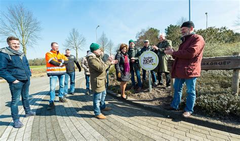 Wethouder Groen Onthult Bord Rucphen Zoemt Al Het Nieuws Uit Rucphen