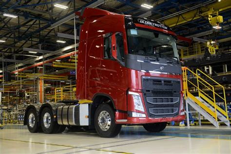 Volvo Apresenta Nova Linha De Caminh Es Ag Ncia Transporta Brasil