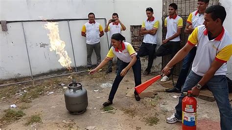 Consultec Treinamentos Técnicas De Combate A Principio De Incêndio E Dicas De Segurança Youtube