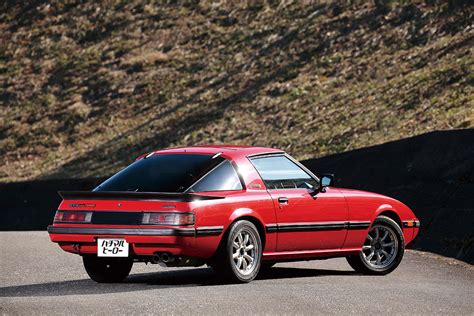 全世代リトラ！のrx 7。その初代【3】「手は掛かるけど、それも楽しい」｜1983年式 マツダ サバンナ Rx 7 ターボ Gt X Vol3 Nostalgic Hero 芸文総合