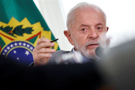 Lula arrecada muito no 3º mandato E os gastos Veja a comparação entre