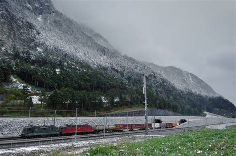 10 самых интересных тоннелей по всему миру | Вокруг Света