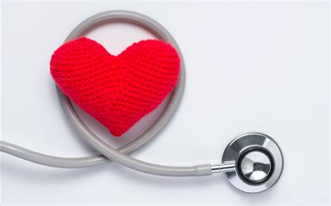 Heart Palpitations: Symptoms and Causes - HealthXchange