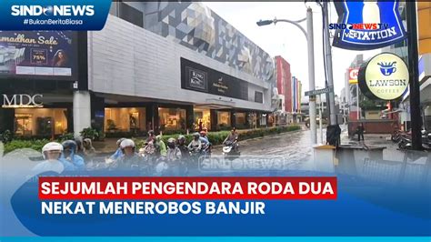 Hujan Deras Sejumlah Jalan Di Jakarta Terendam Banjir Sindo Prime