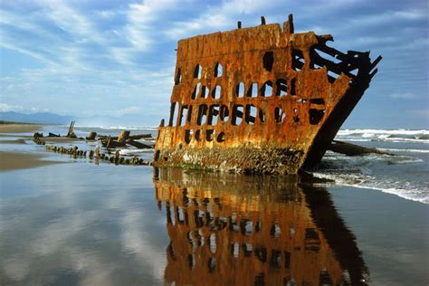 30 Stunning Shipwrecks That Will Blow Your Mind