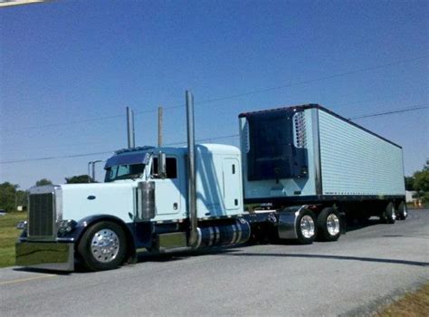 Pin By Janet Gockley On Tim Peterbilt Trucks Peterbilt Custom Trucks