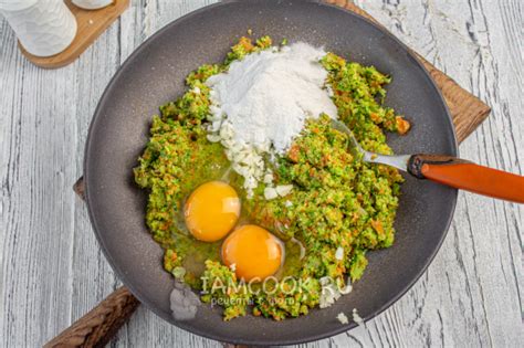 Галеты из брокколи — рецепт с фото пошагово