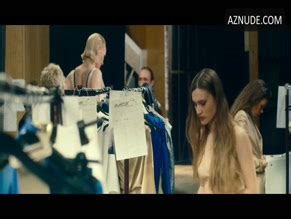 In A Land That No Longer Exists Nude Scenes Aznude