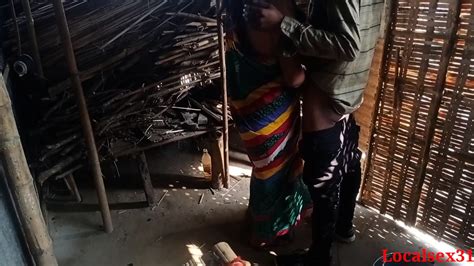 Desi Indian Village Bhabi Fuck In Outdoor With Village Outdoor