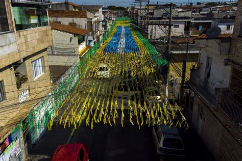 Brasile Os Ya Decoran Las Calles Para El Mundial Catar Noticias