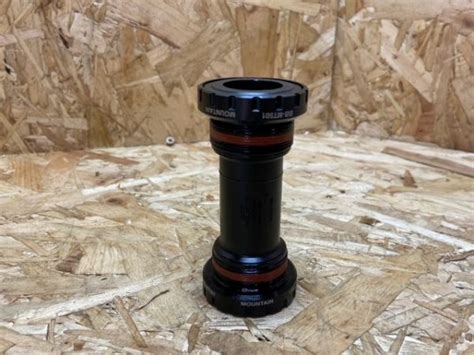 SHIMANO BB-MT501 outboard bearing bottom bracket set - Ride Repair Cycles