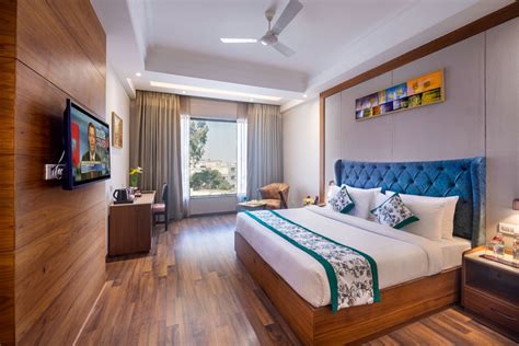 Best Hotels in Zirakpur | Lords Inn Zirakpur