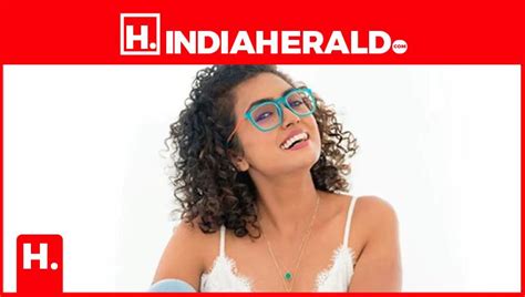 Watch Porn With Year Old Daughter Maya S Amma In Tr