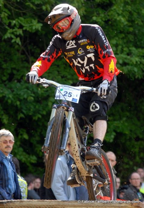 Re Manche De La Coupe De Bretagne Vtt Descente Querrien Les R Sultats