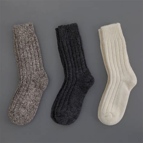 Natural Wool Socks | LABOUR AND WAIT
