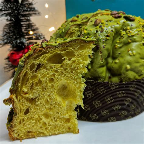 Panettone Artigianale Al Pistacchio Panificio Spiga D Oro