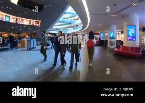 Kanyon Levent Istanbul Stock Videos Footage Hd And K Video Clips