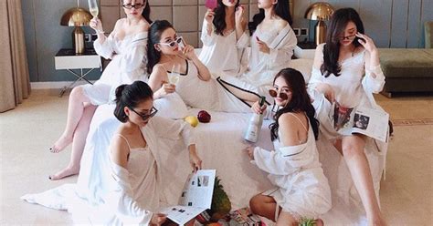 H I B N Th N Hot Girl B M S A L I G Y B O M Ng V I Kh Ch T Sang Ch Nh Nh P Nh B A T P Ch