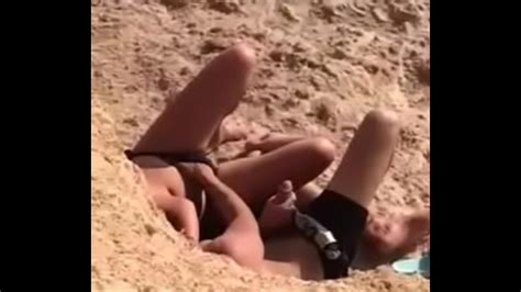 بينيك في صحبتو علي البحر XVIDEOS