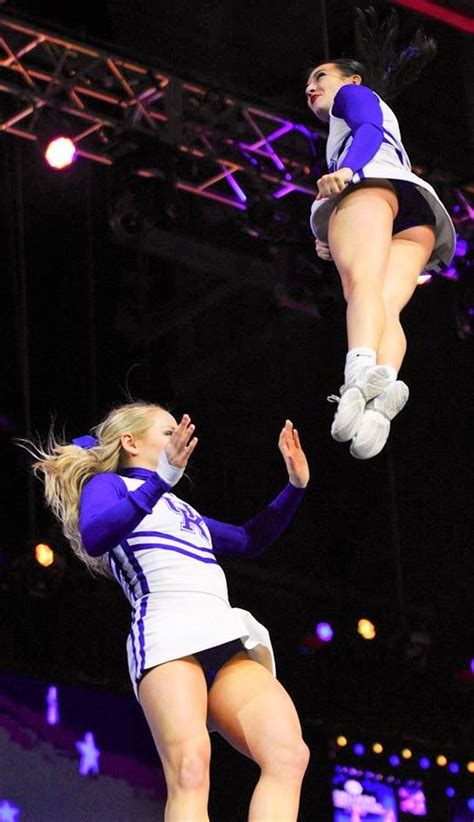 Pin By Mark Basar On Quick Saves Hot Cheerleaders Cute Cheerleaders Dance Teams