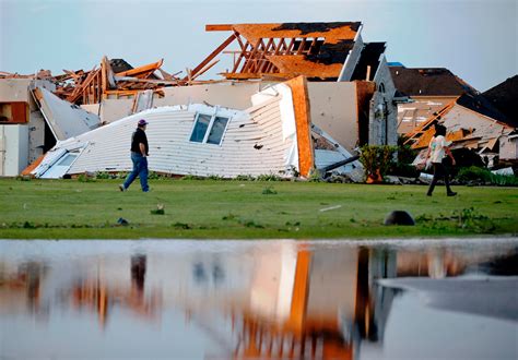 Illinois Tornadoes Photos Of The Storm S Destruction Across The Midwest The Independent The