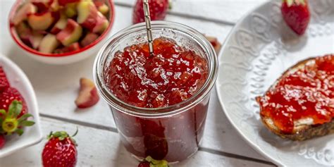 Jelly Vs Jam Vs Preserves Is Jelly The Same As Jam Or Preserves