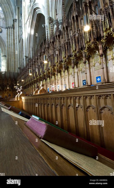 York Minster Inside The Cuire Room Stock Photo Alamy