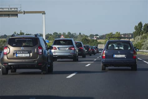 Baleset miatt torlódik a forgalom az M7 esen Székesfehérvárnál Budapest