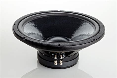 SCM300ASL Pro | ATC Loudspeakers