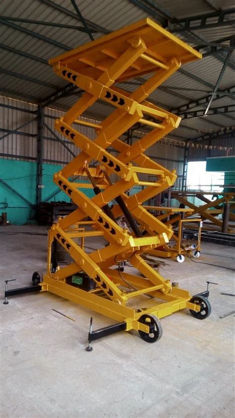 Neels S4046E Moving Scissor Lift Working Height 10 Feet Capacity 0