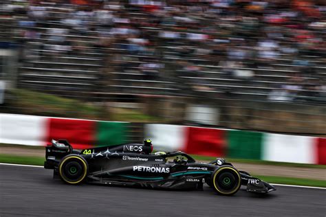 F1 Hamilton diz que Mercedes precisa de grande evolução para alcançar