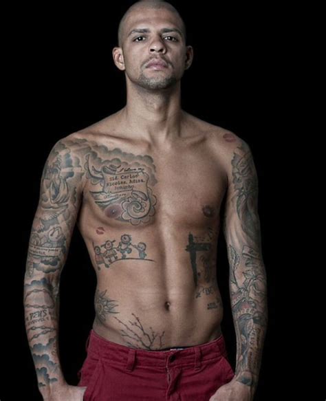 Felipe Melo Faz Cara De Mau E Exibe Tatuagens Em Foto Sem Camisa