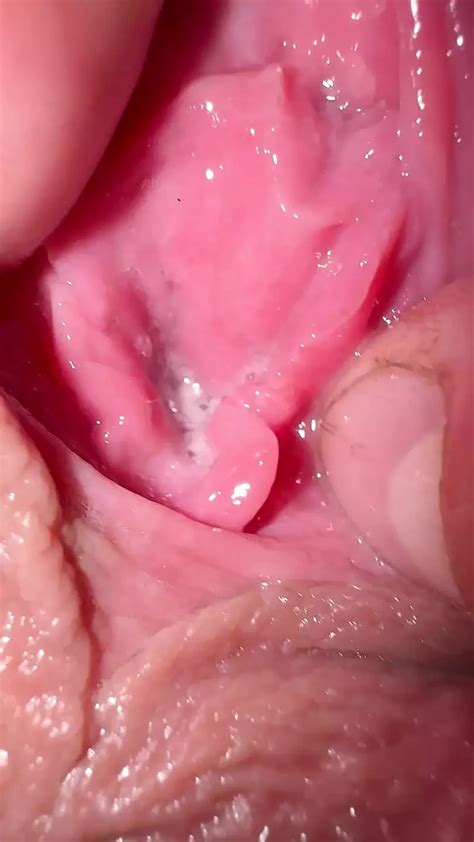 Came In My Girlfriends Right Pussy And Then Fingered Her Giving Close Up Inspection Of Her Tight