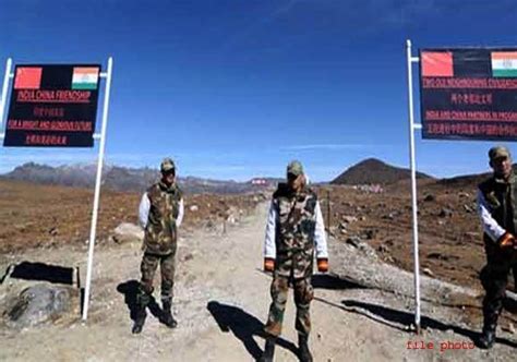 Chinese Military Guarded On Lac Standoff Ahead Of Modis Visit India News India Tv